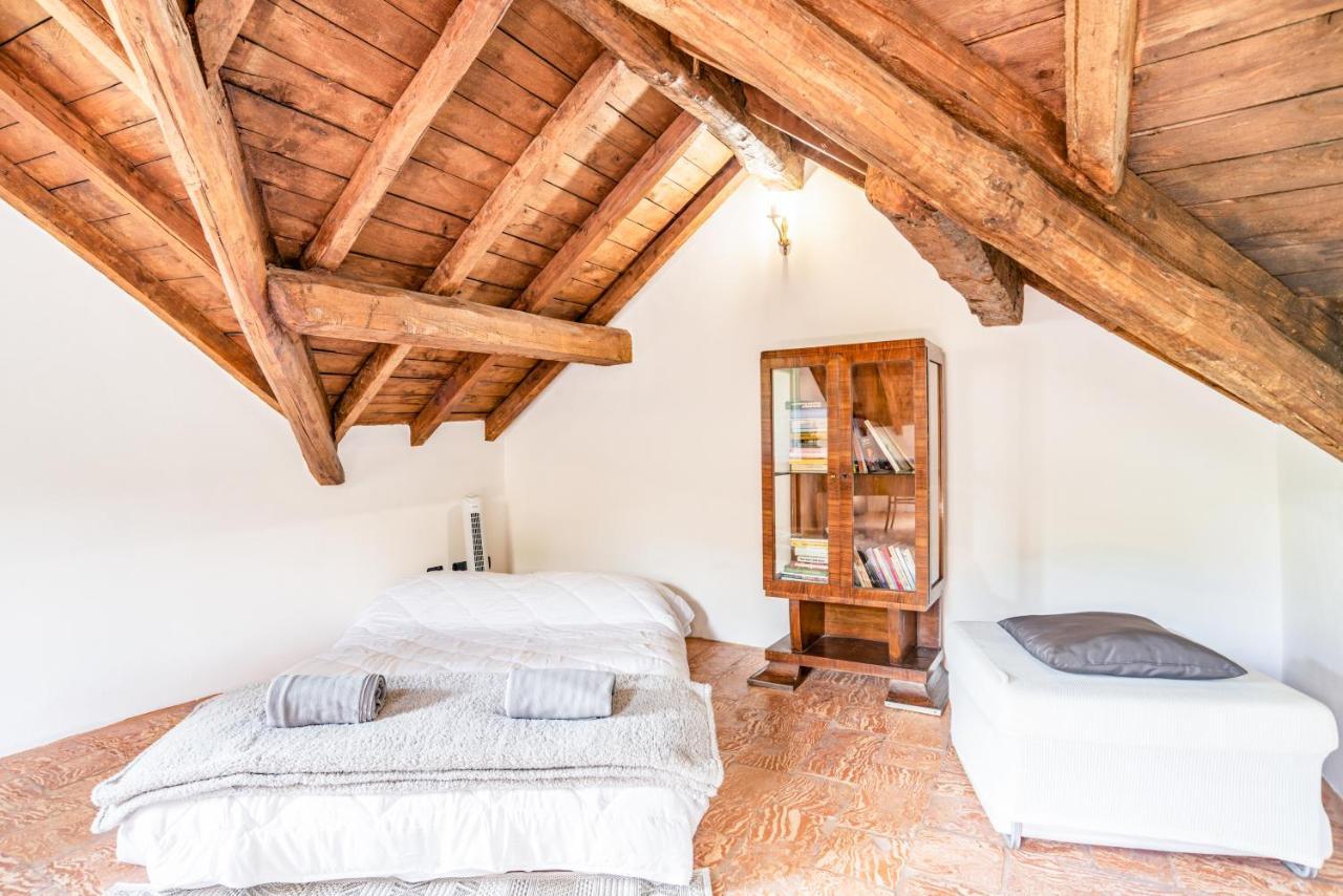 Apartment Roomy '900 House Surrounded By Greenery With Parking! Barni