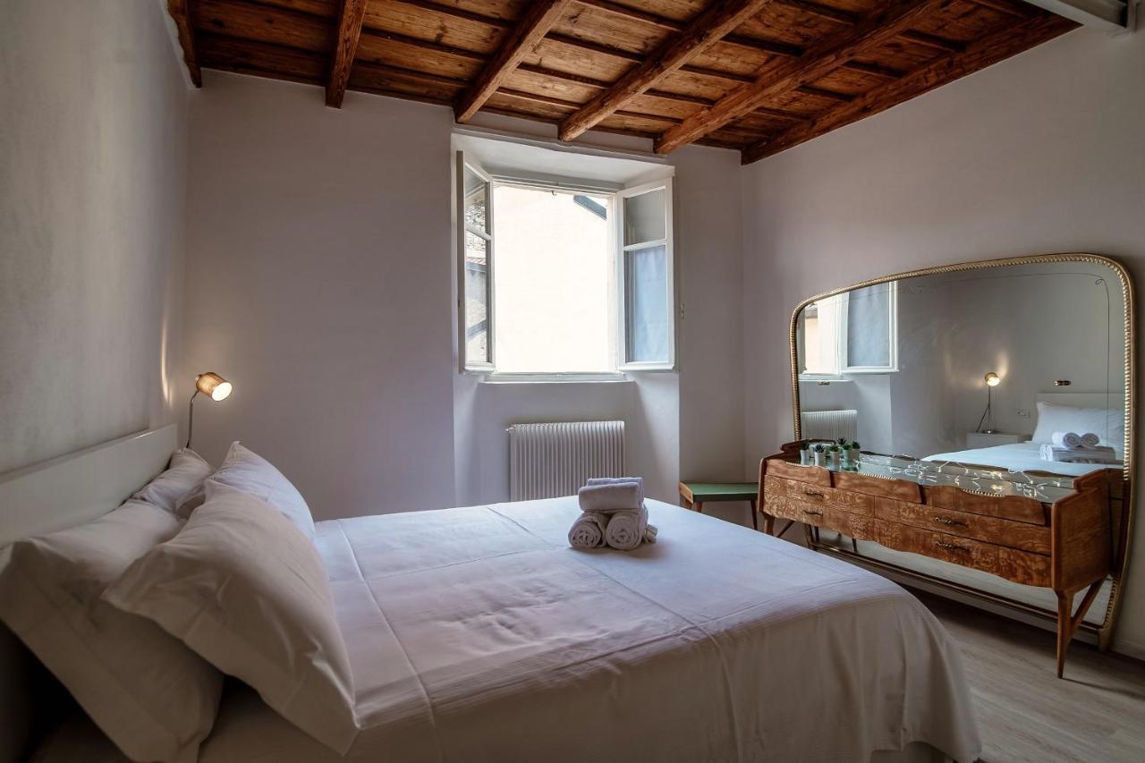 Apartment Silvia House - The House Of Travelers Como