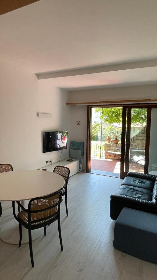 View, Swimming Pool, Tennis Court And Private Parking Holiday home