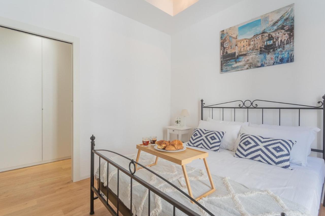 Independence With Balcony By Rent Apartment