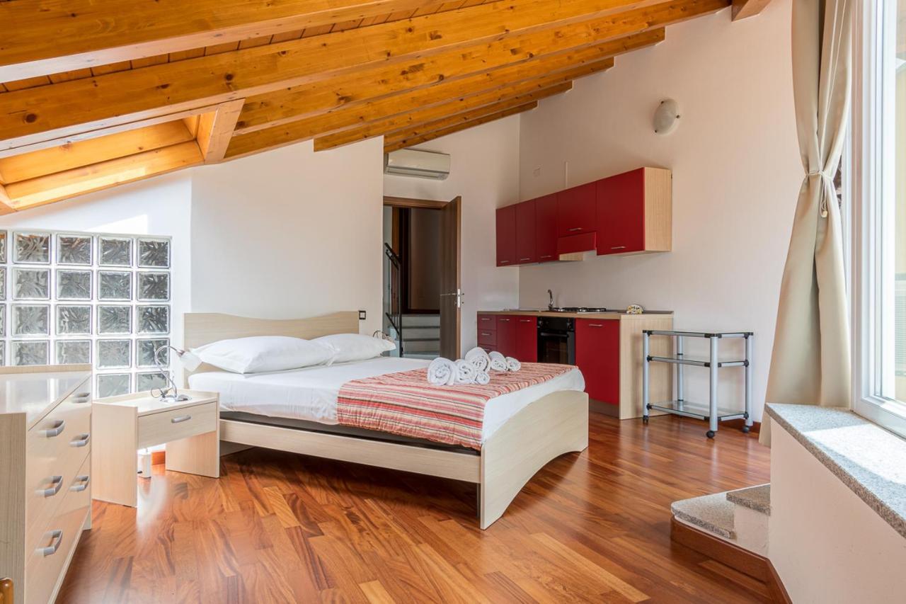 Maya - Tremezzina Apartment *