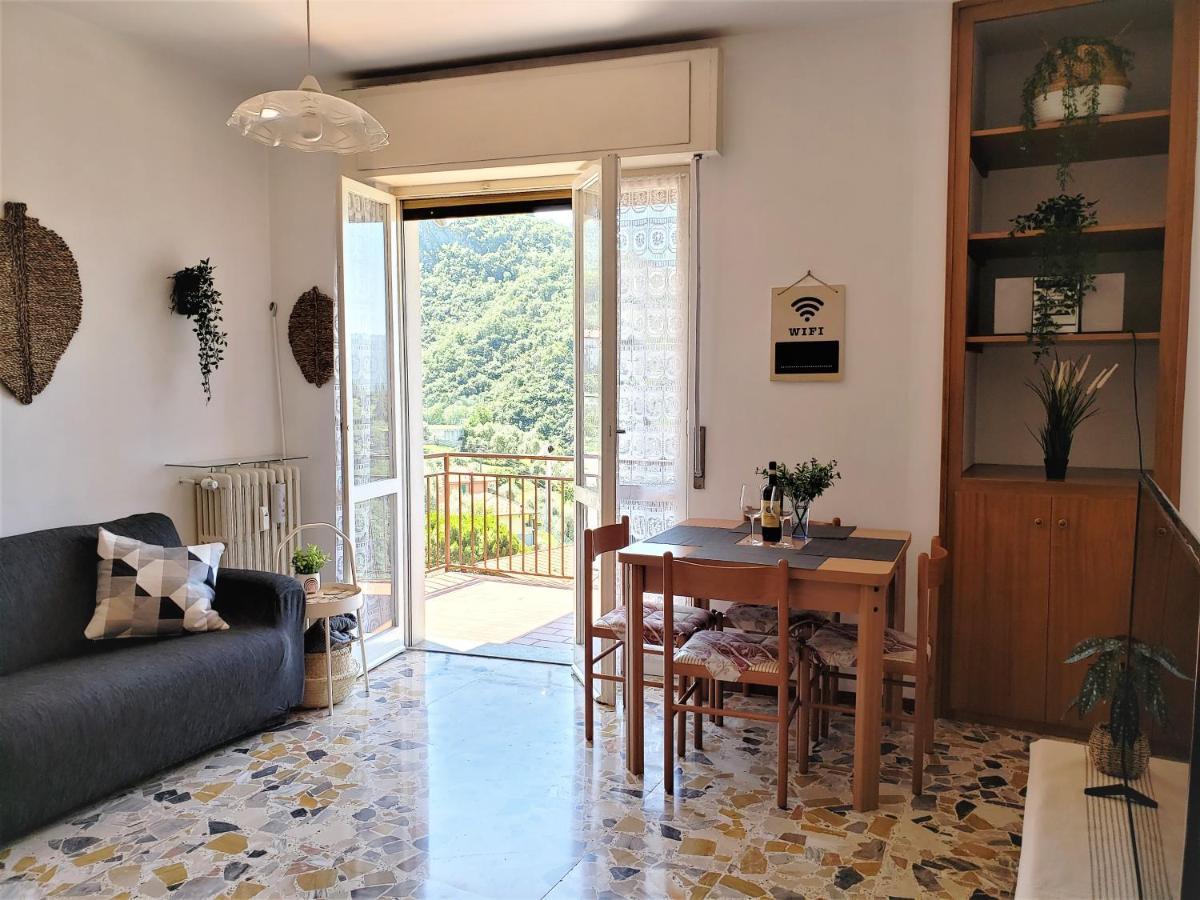 Romantic Escape With View Apartment