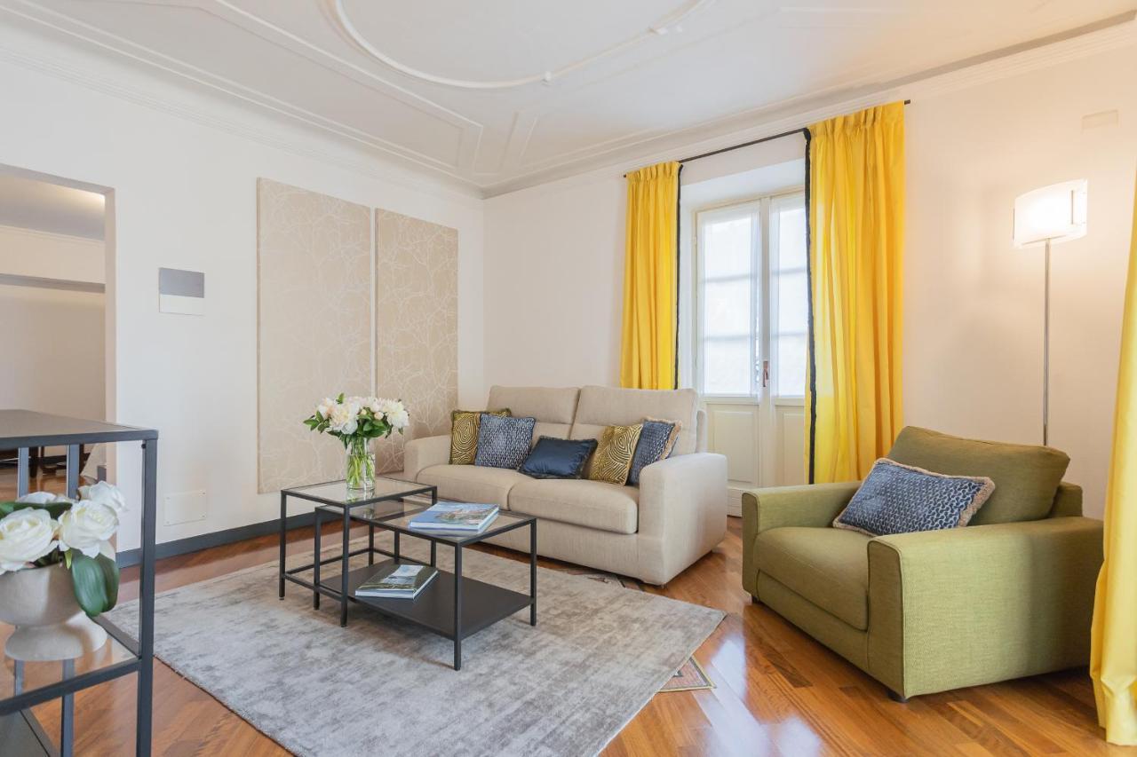 By Rent * Côme
