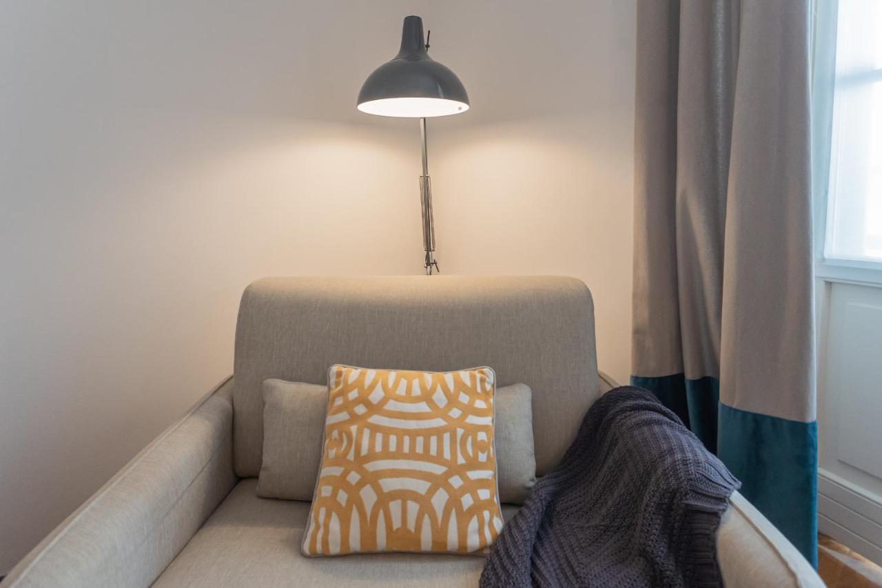 By Rent Appartamento Côme