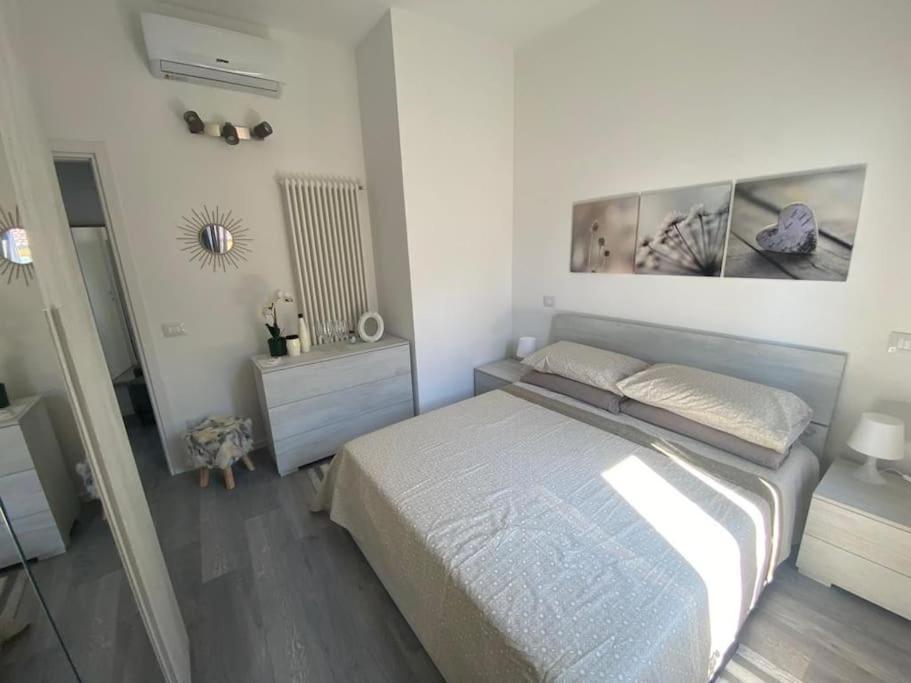 Comfy Brand New Equipped Como