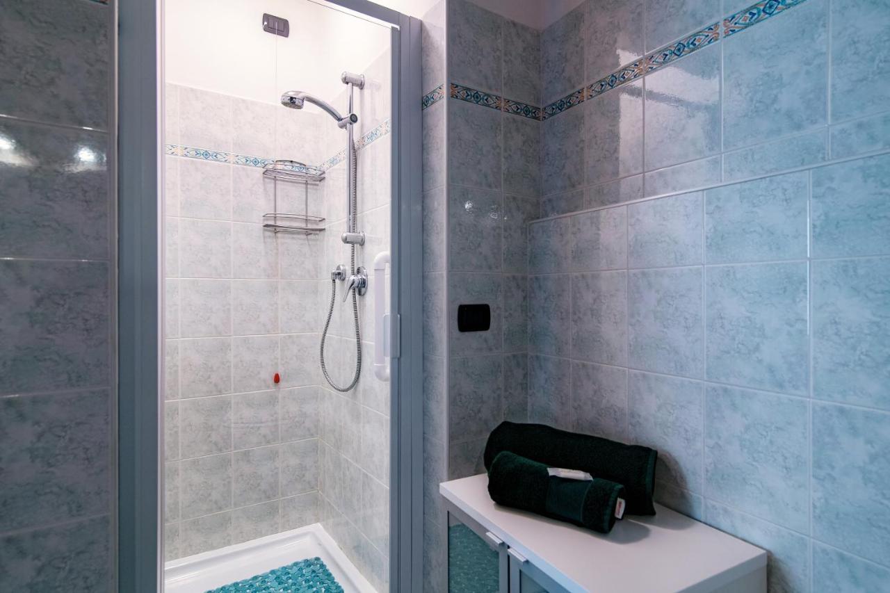 Library House - Downtown Apartment Como