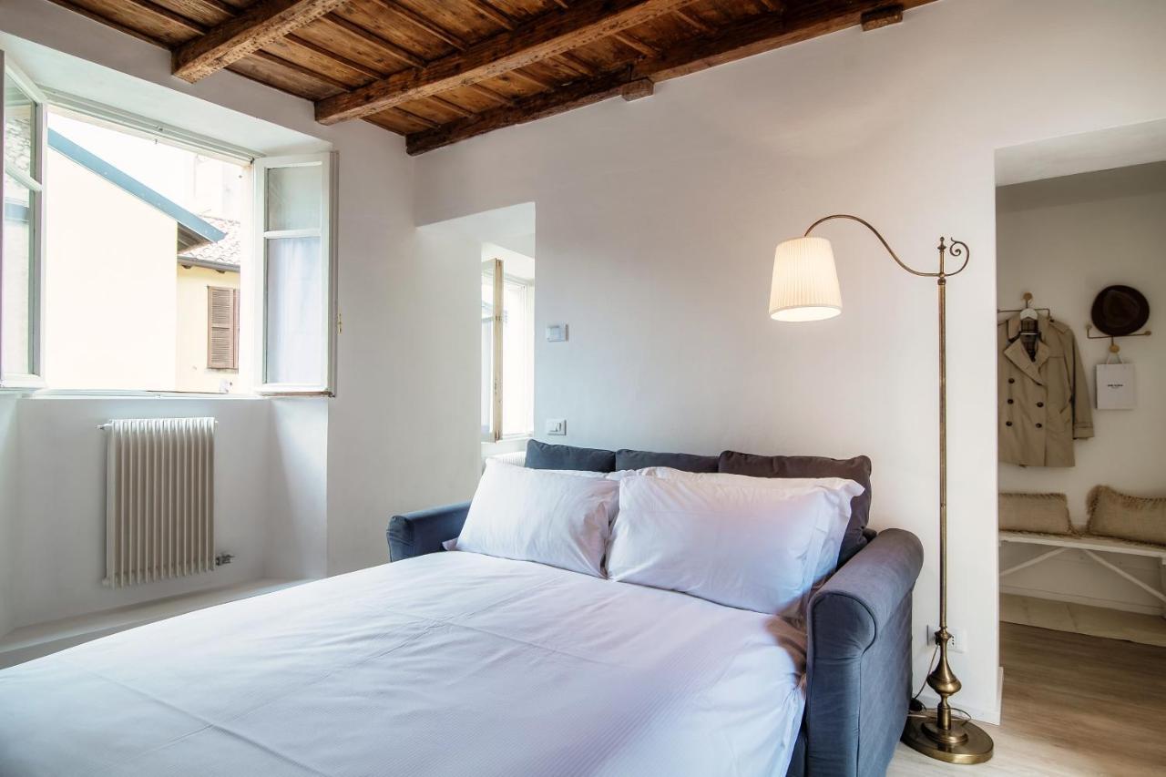 Apartment Silvia House - The House Of Travelers Como