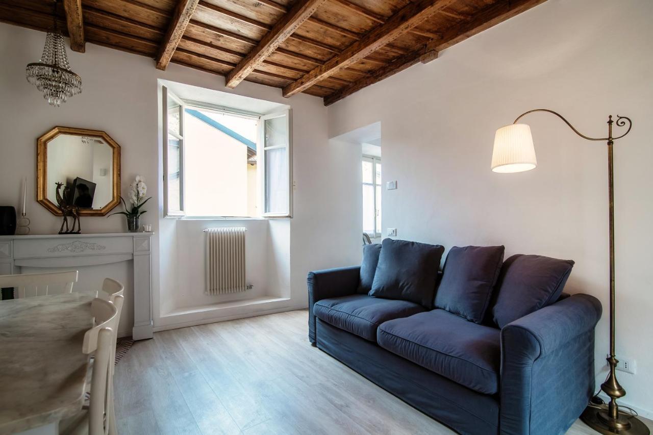 Apartment Silvia House - The House Of Travelers