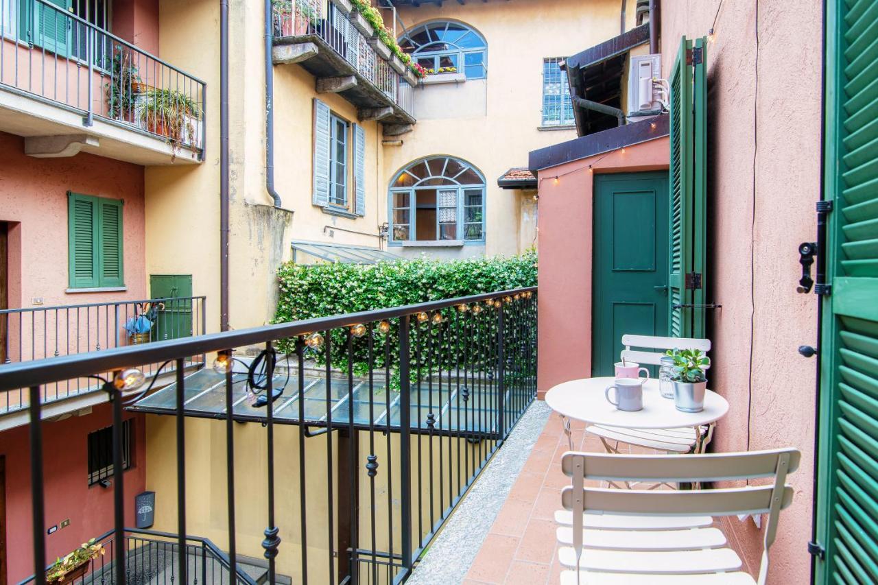 Silvia House - The House Of Travelers Apartment Como