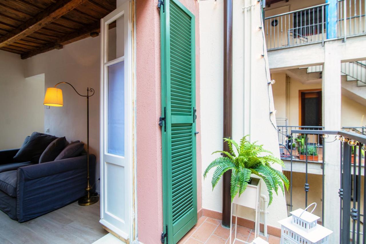 Silvia House - The House Of Travelers Apartment