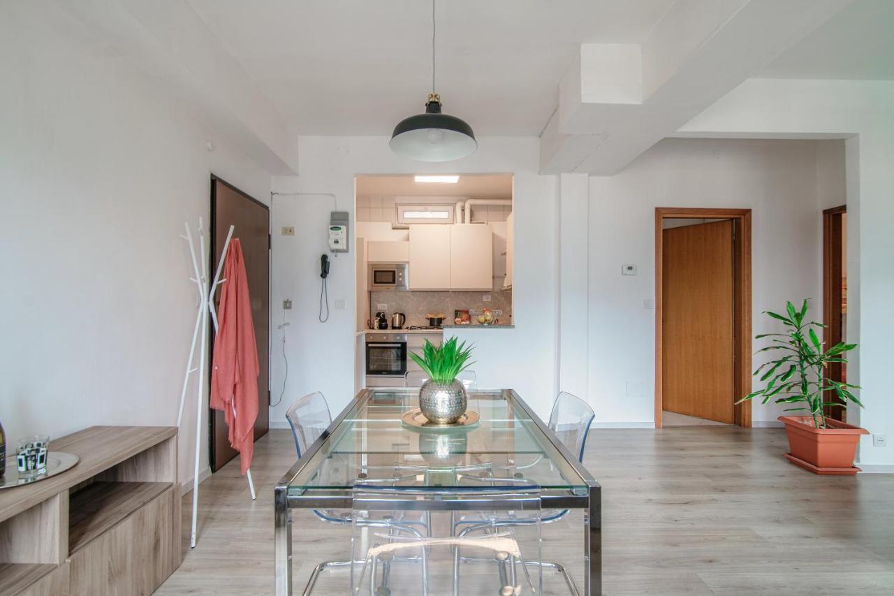 Joivy Family Flat Balcony Apartment *