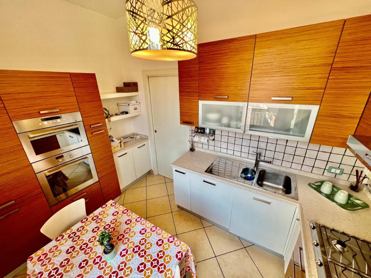 Divina Luxury With Jacuzzi Near The *