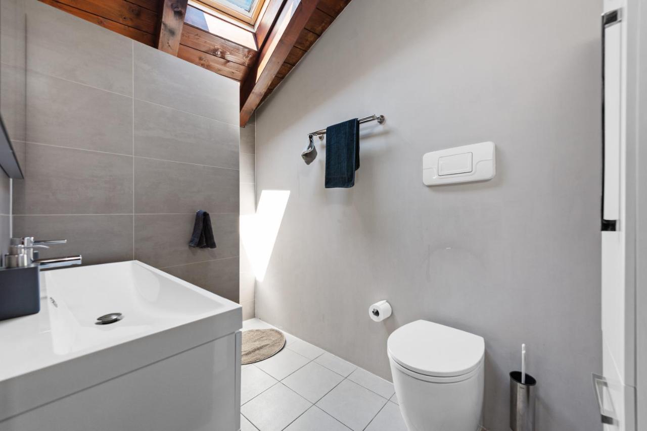 Casacamelia 35, 3 Bdrm With View Lake Como Appartamento