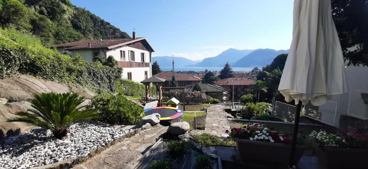 Mari Villa Dervio