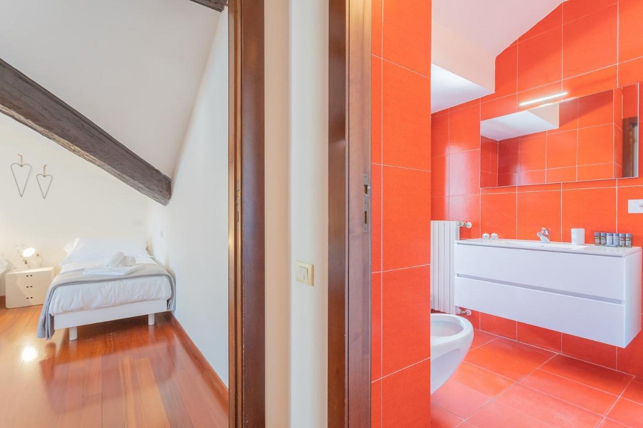 La Mansarda By Rent Apartment *