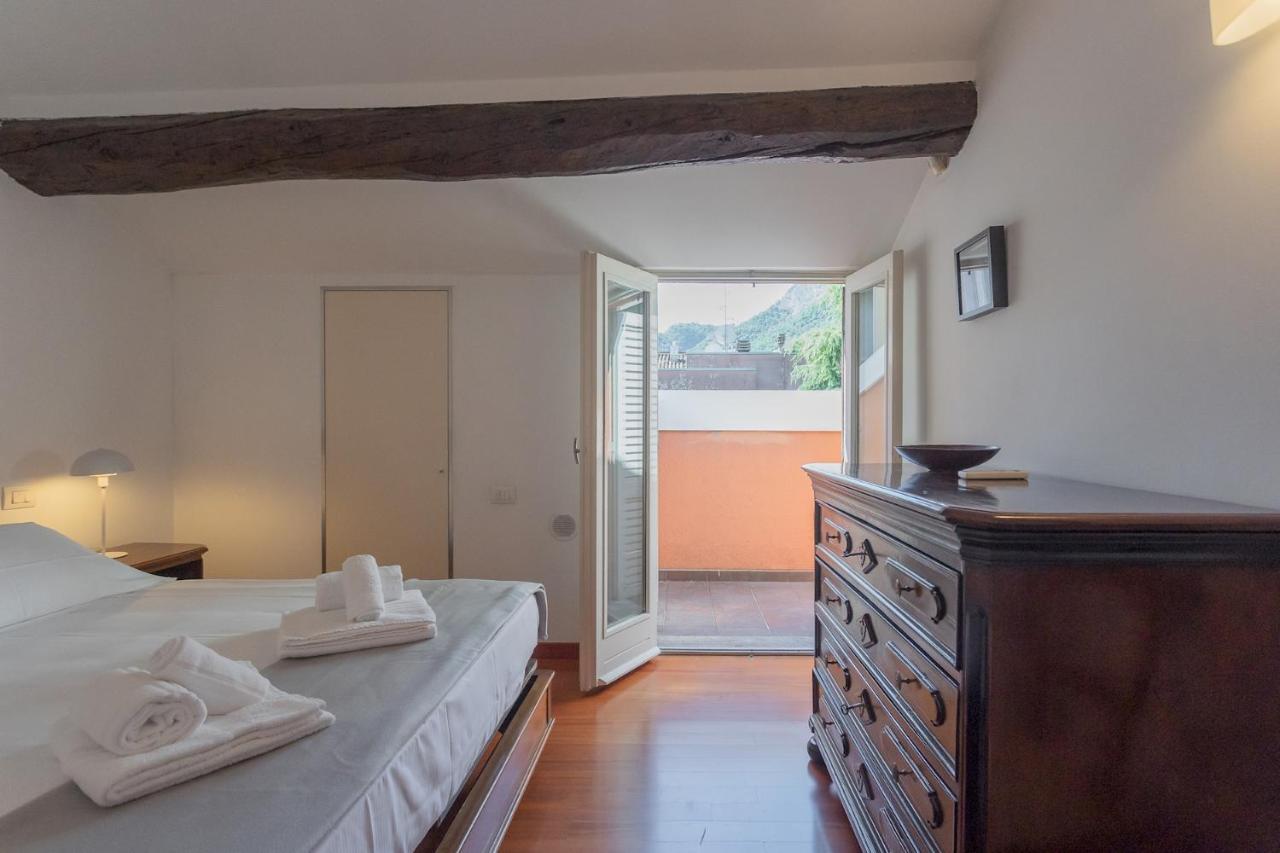 La Mansarda By Rent Apartment