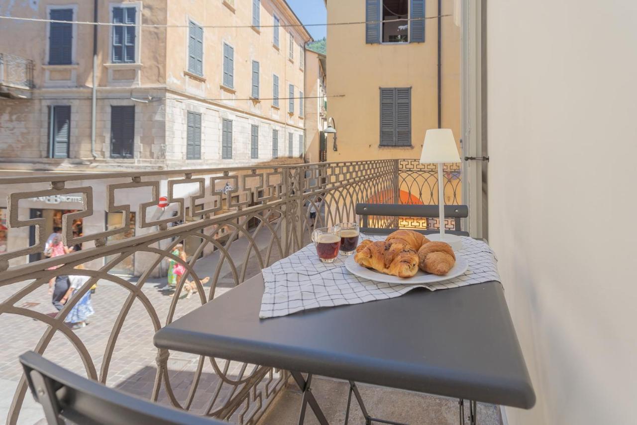 Independence With Balcony By Rent