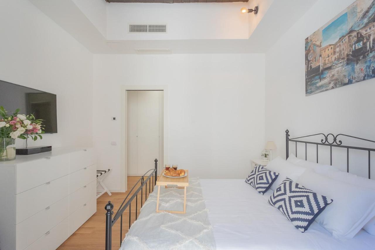 Independence With Balcony By Rent *