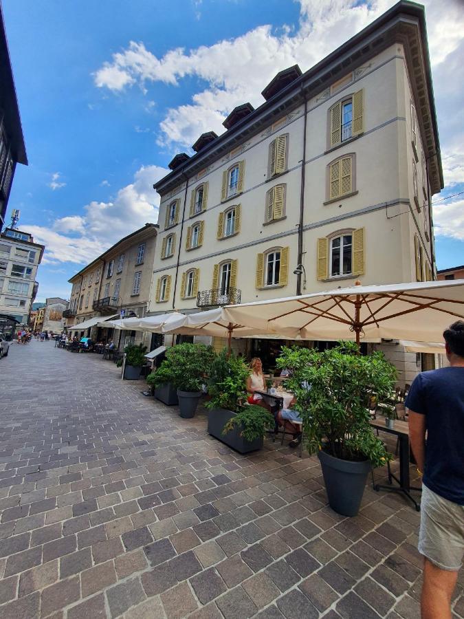 Divina Luxury With Jacuzzi Near The * Como