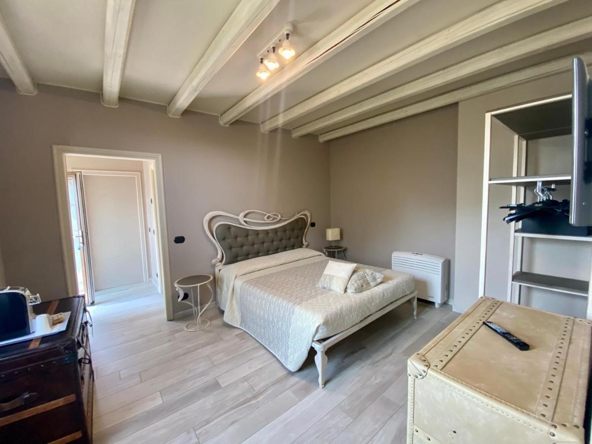 Casale Raffaello Guest house