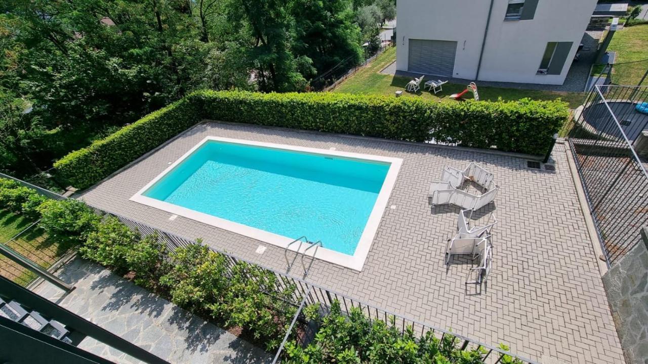 Modern In With Pool * Gera Lario