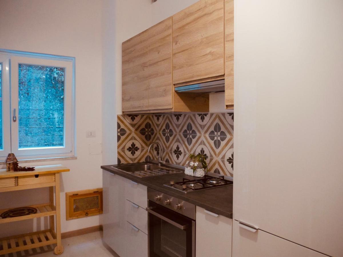 Casa Ling -ac - Parking-2bathrooms Bed & Breakfast Como