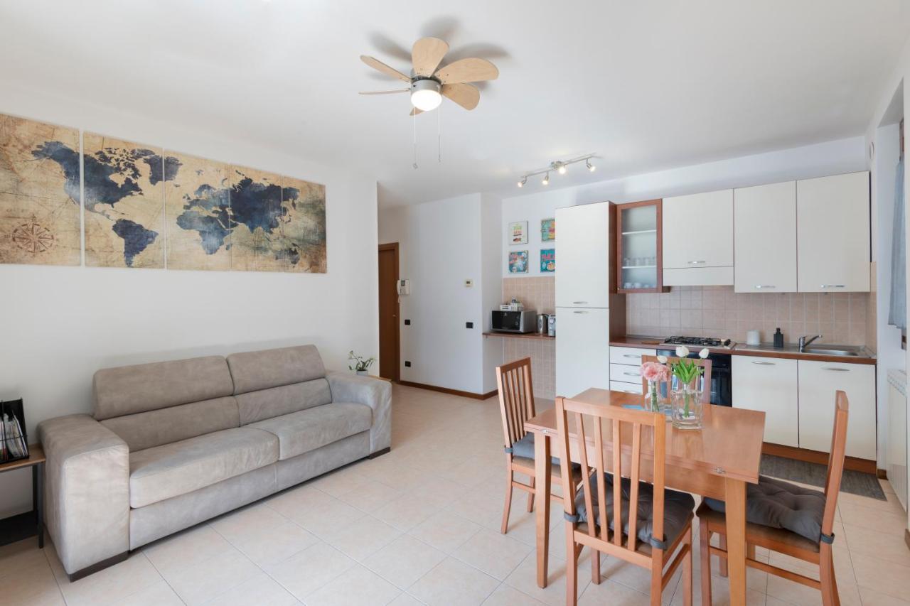 Apartment View House - Pescate