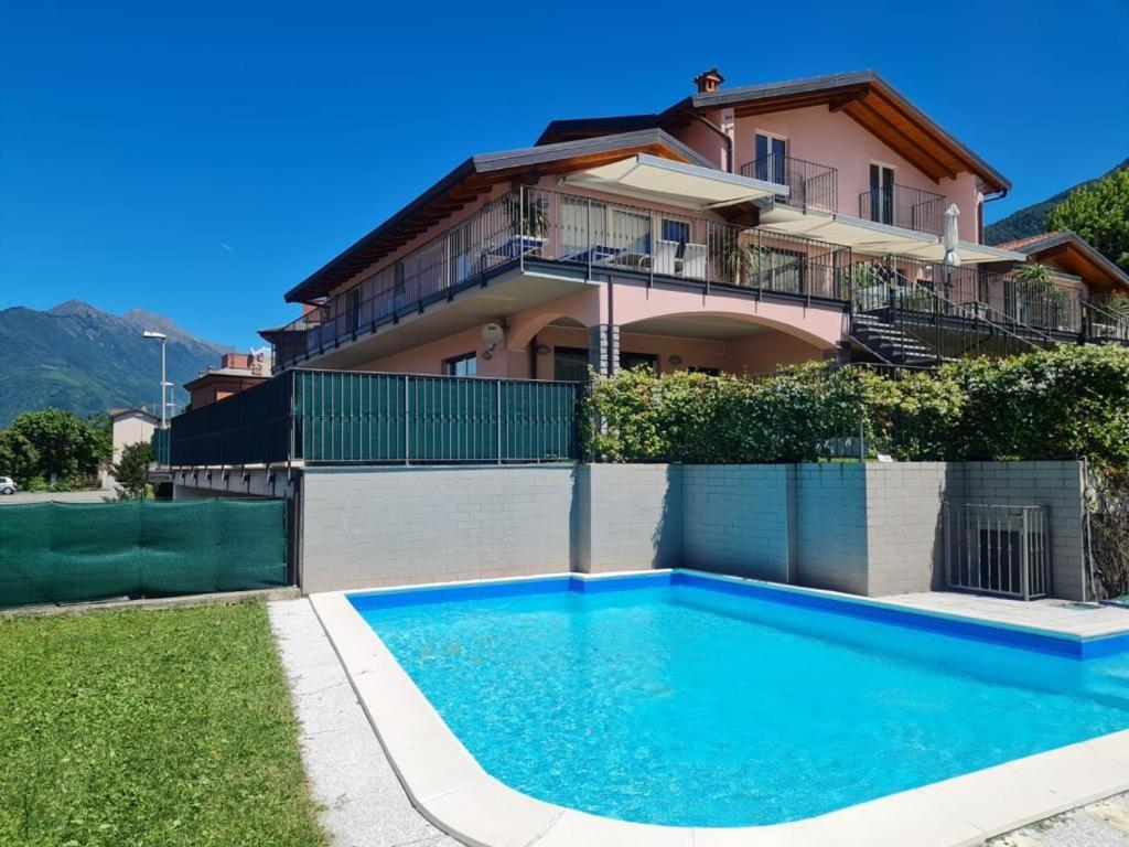 Prestige Apt Lake Como Holiday home Colico