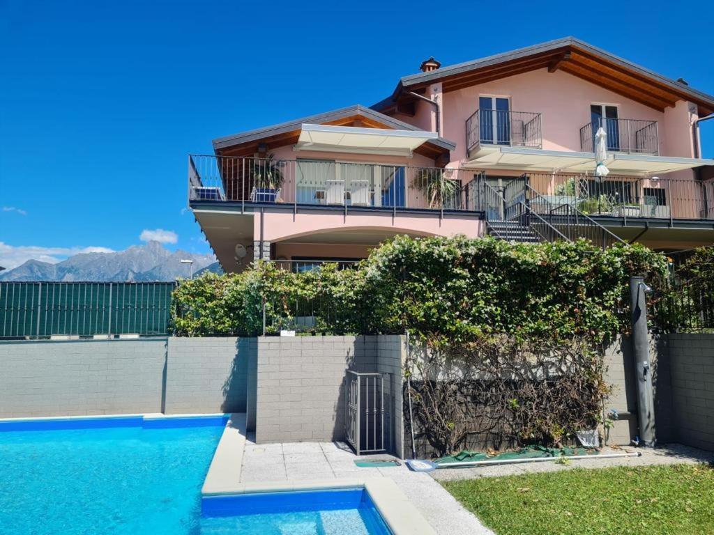 Prestige Apt Lake Como Holiday home *