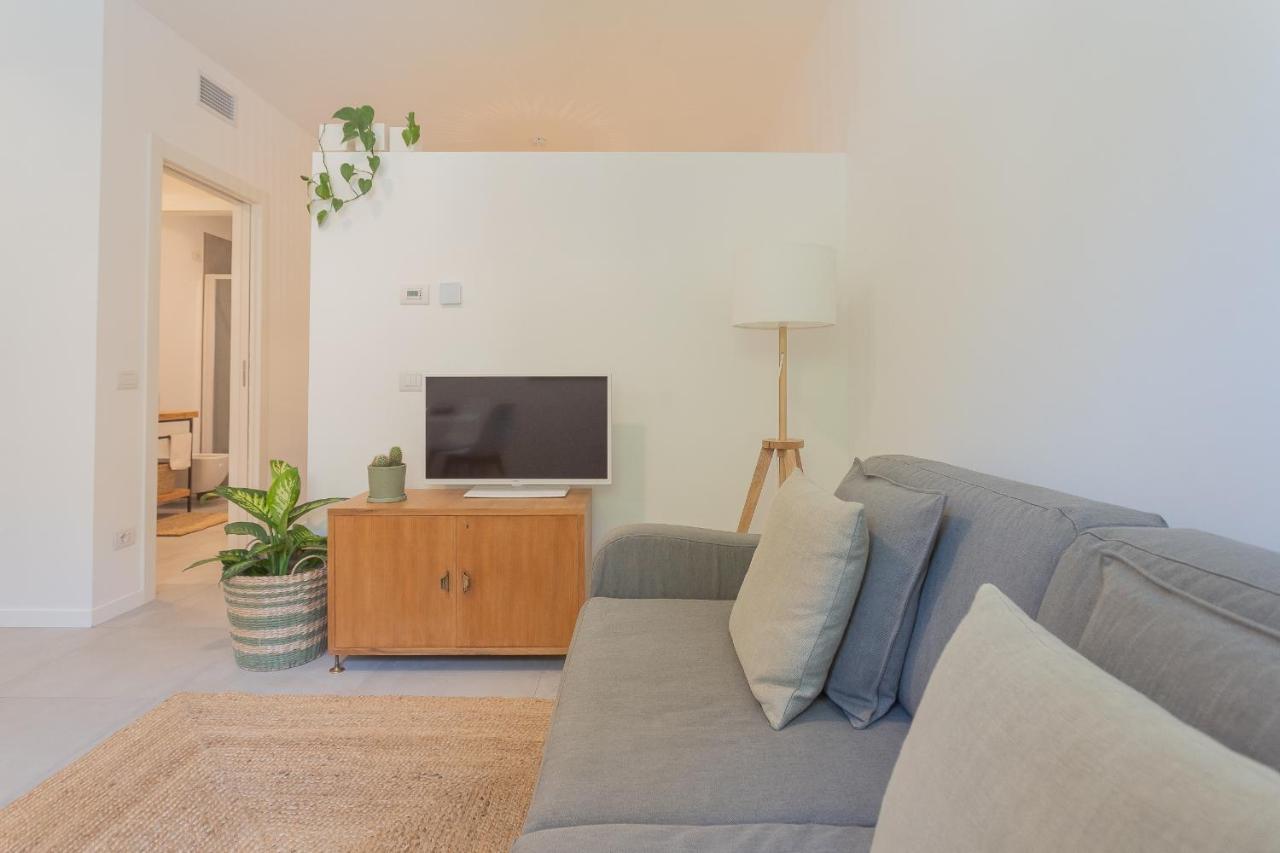 Apartment Ginepro & Salvia In By Rent