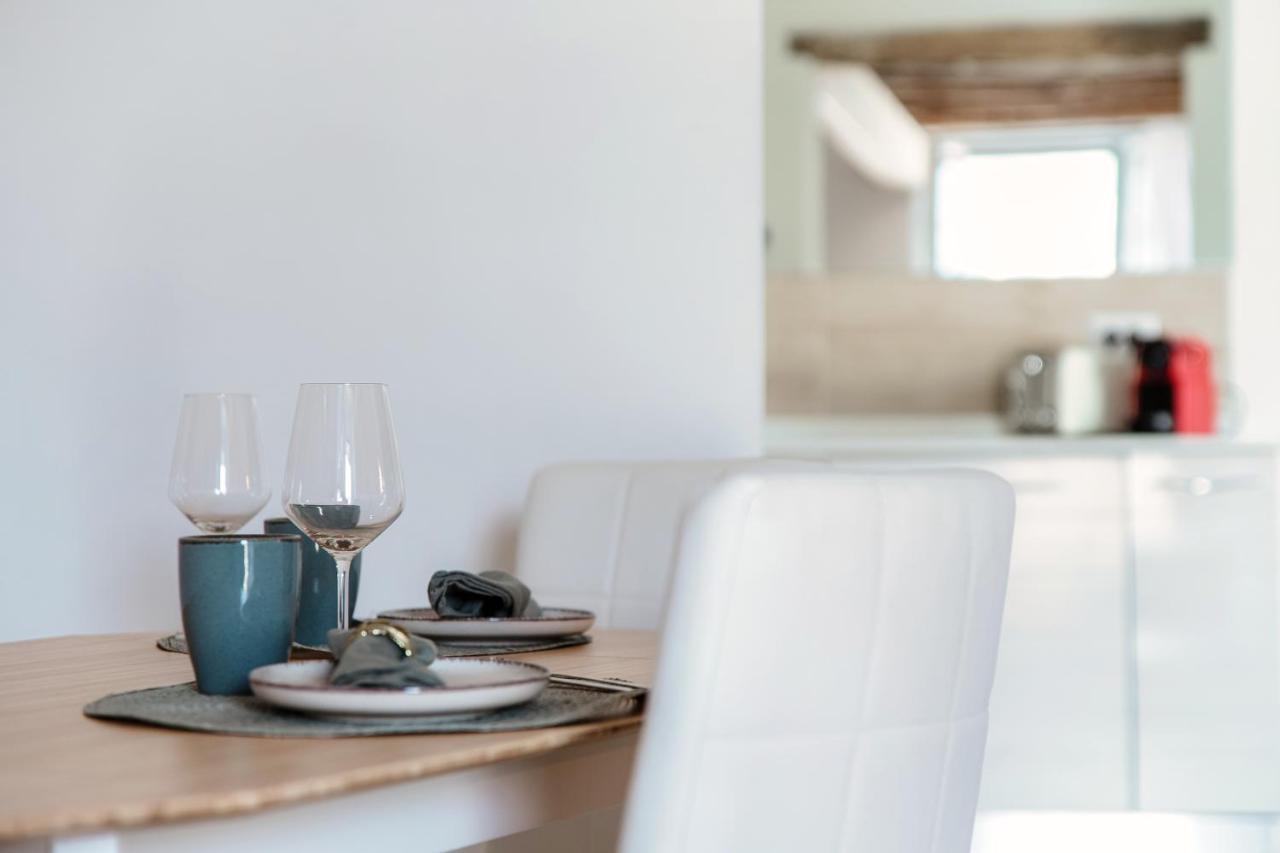 Acqua - By Myhomeincomo Moltrasio
