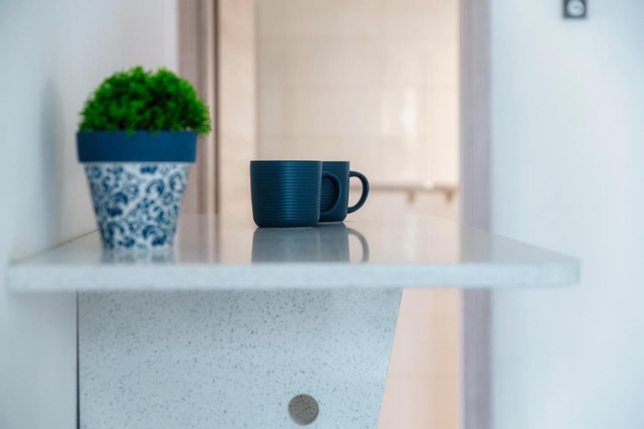 Apartment Acqua - By Myhomeincomo Moltrasio