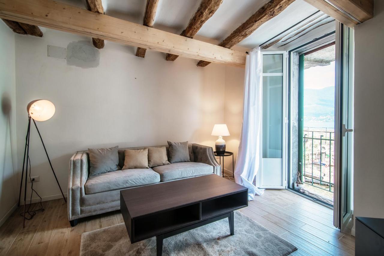 Apartment Acqua - By Myhomeincomo *