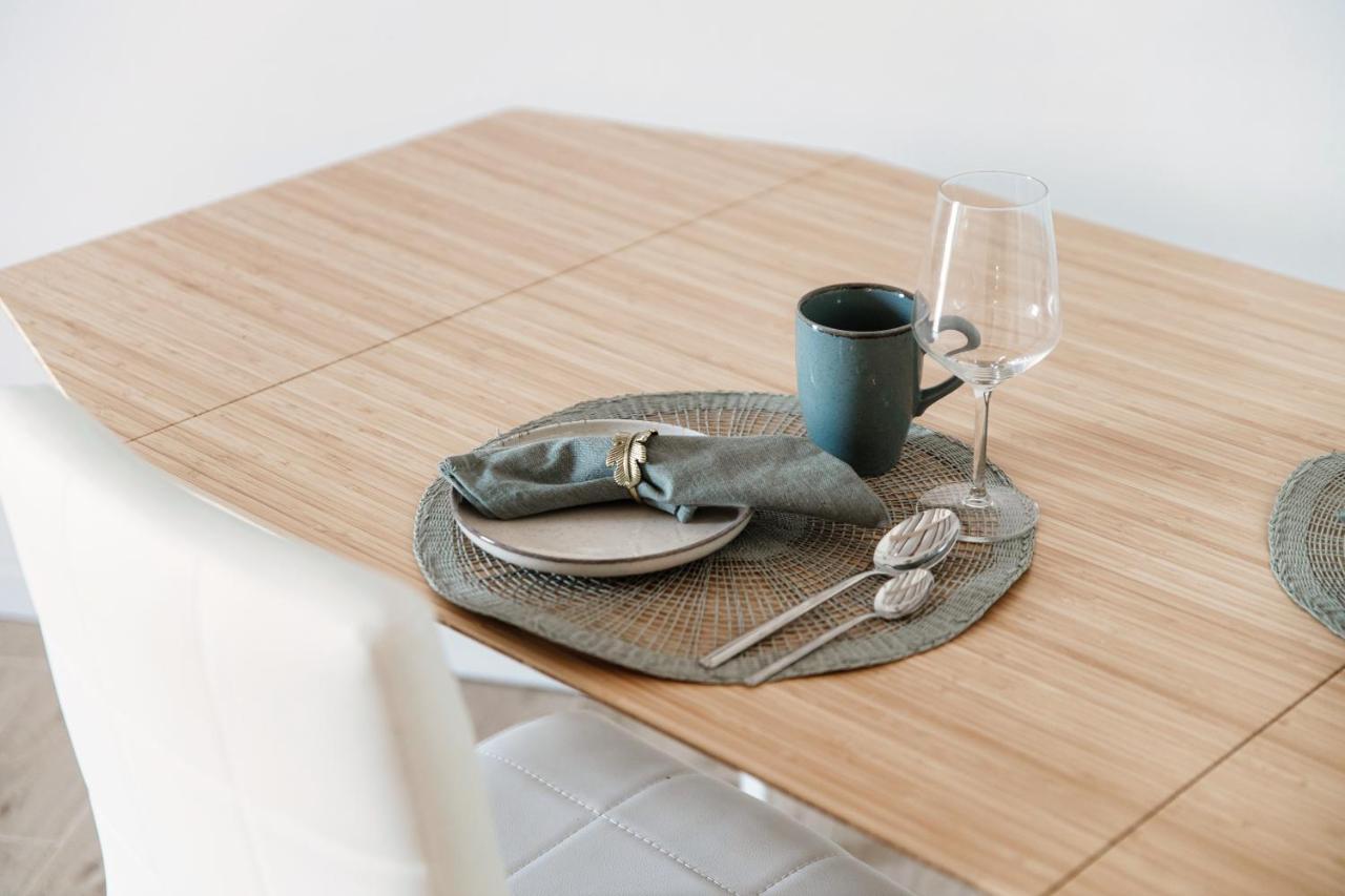 Acqua - By Myhomeincomo Moltrasio