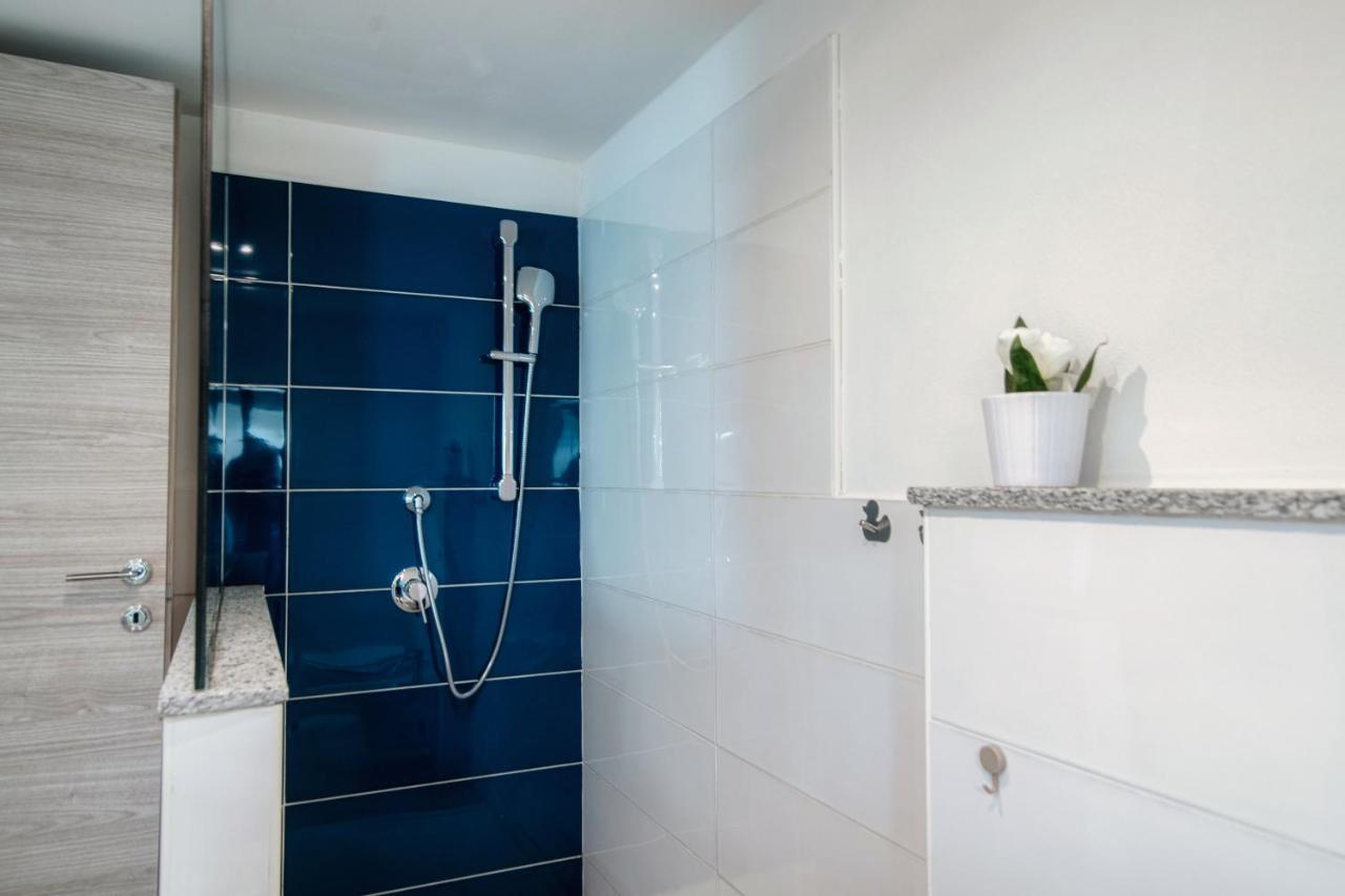 Acqua - By Myhomeincomo Apartment *