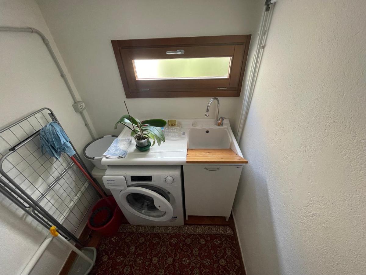 Terraced House With Garden In - Larihome A13