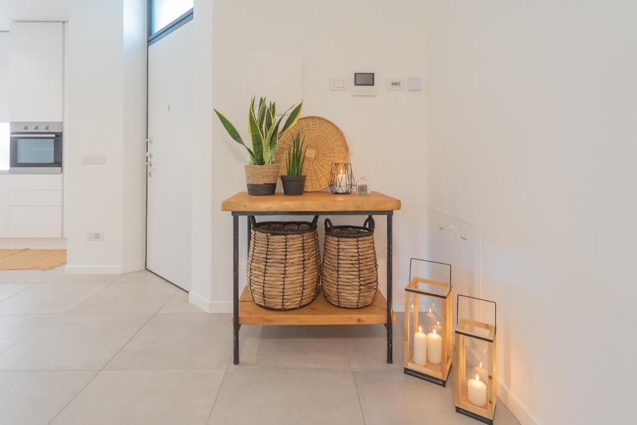 Ginepro & Salvia In By Rent Como