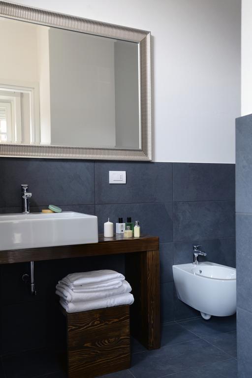 Art Design Con Terrazzo By Logicasa Apartment Lake Como