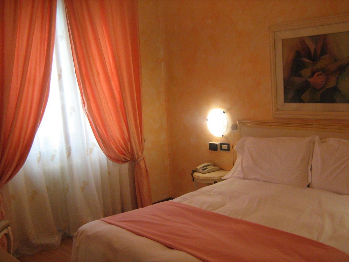 Hotel San Marino Laglio