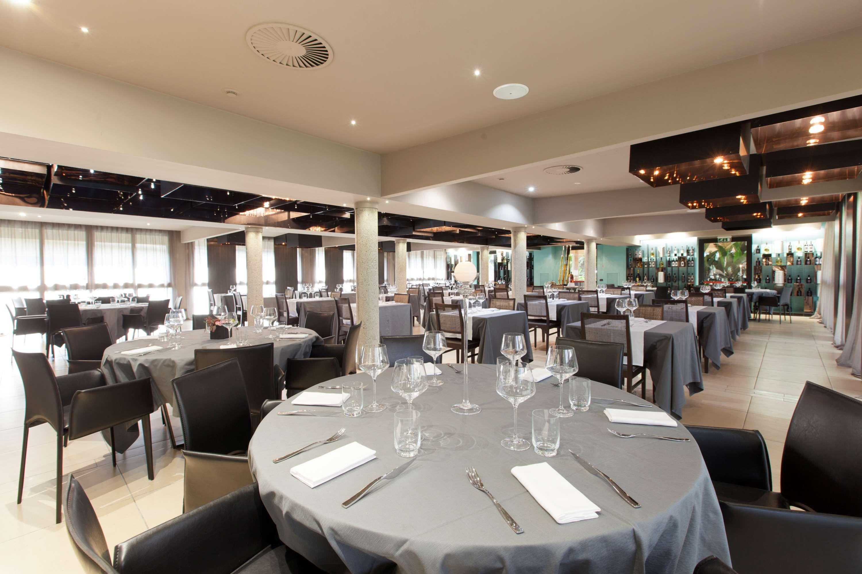 & Co Hotel 4*