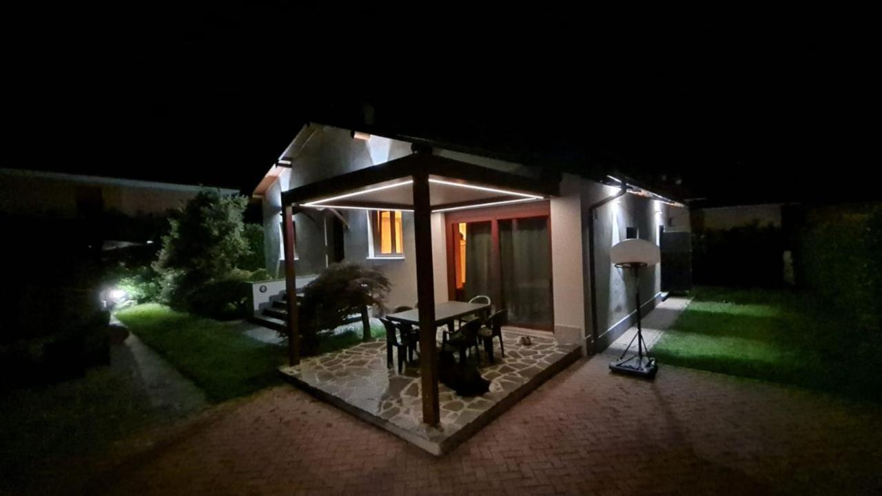Iris Villa