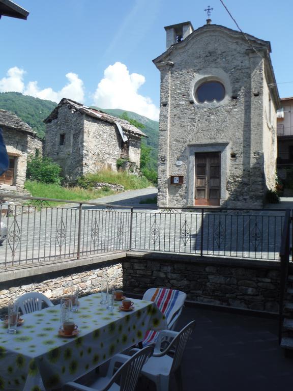Village House Apartment