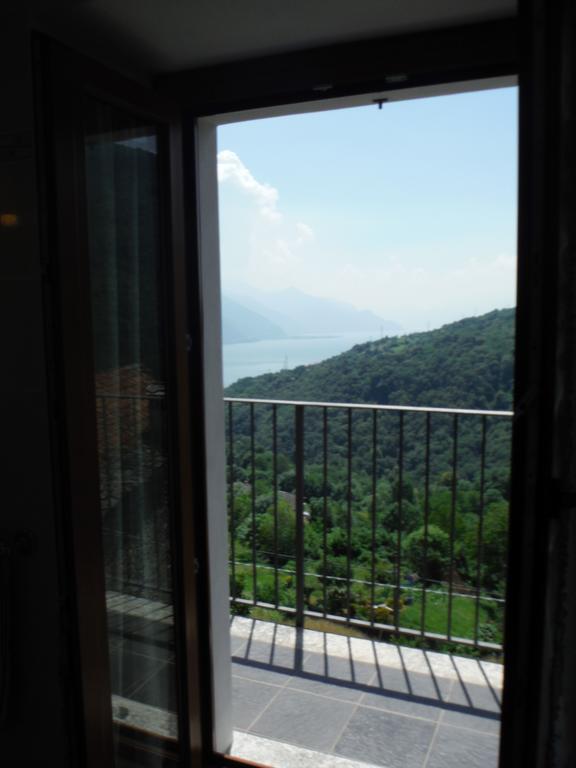 Panoramic Apartment Gravedona