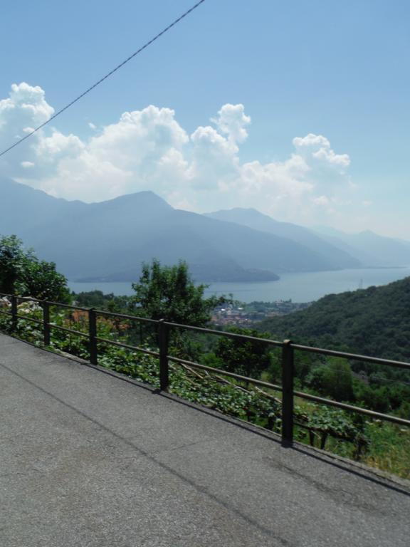 Panoramic Apartment Gravedona