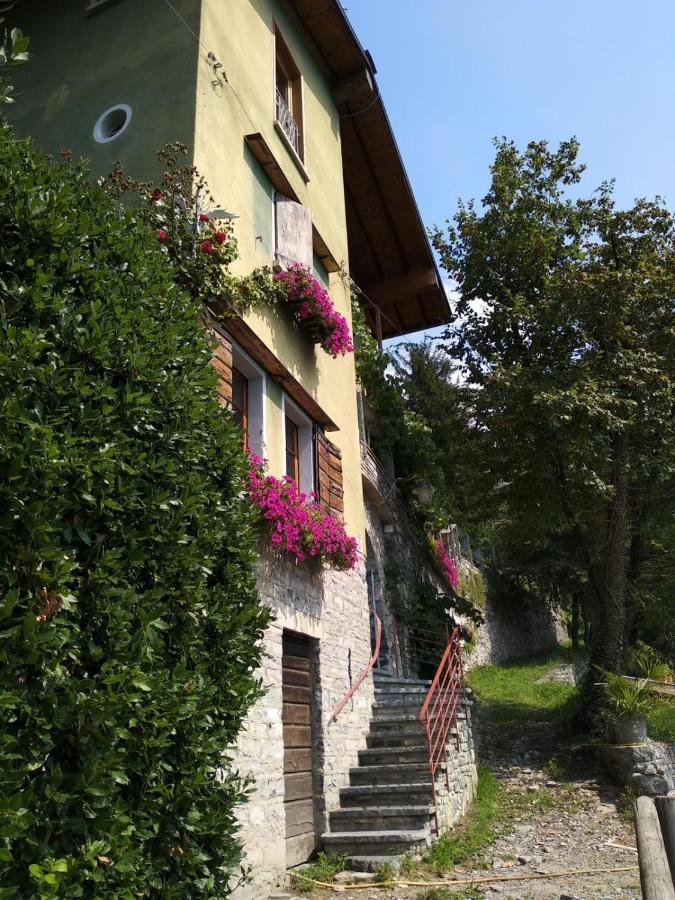 Casa Caravino *