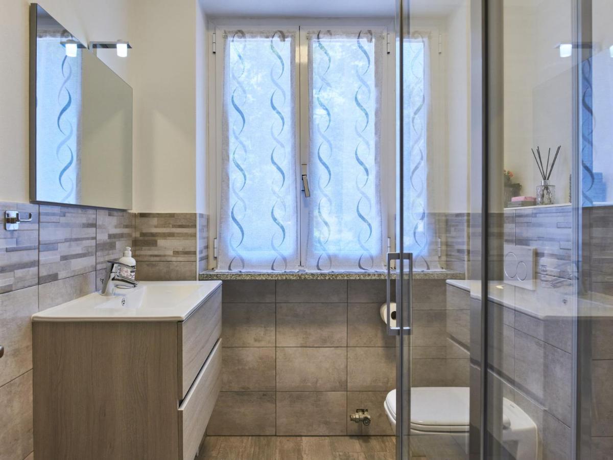 Del Nibbio-1 By Interhome Carriola