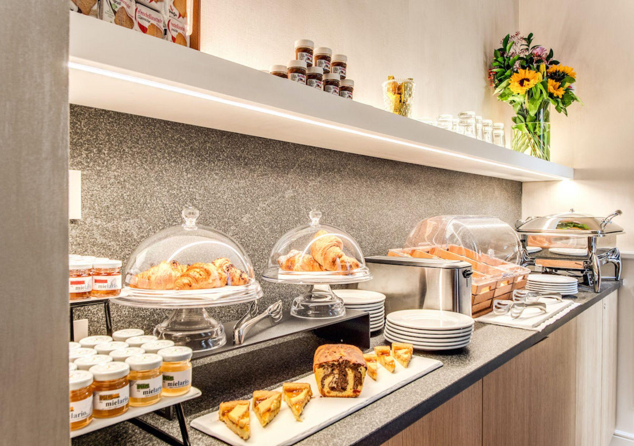 Hotel Dbh - Boutique 4*