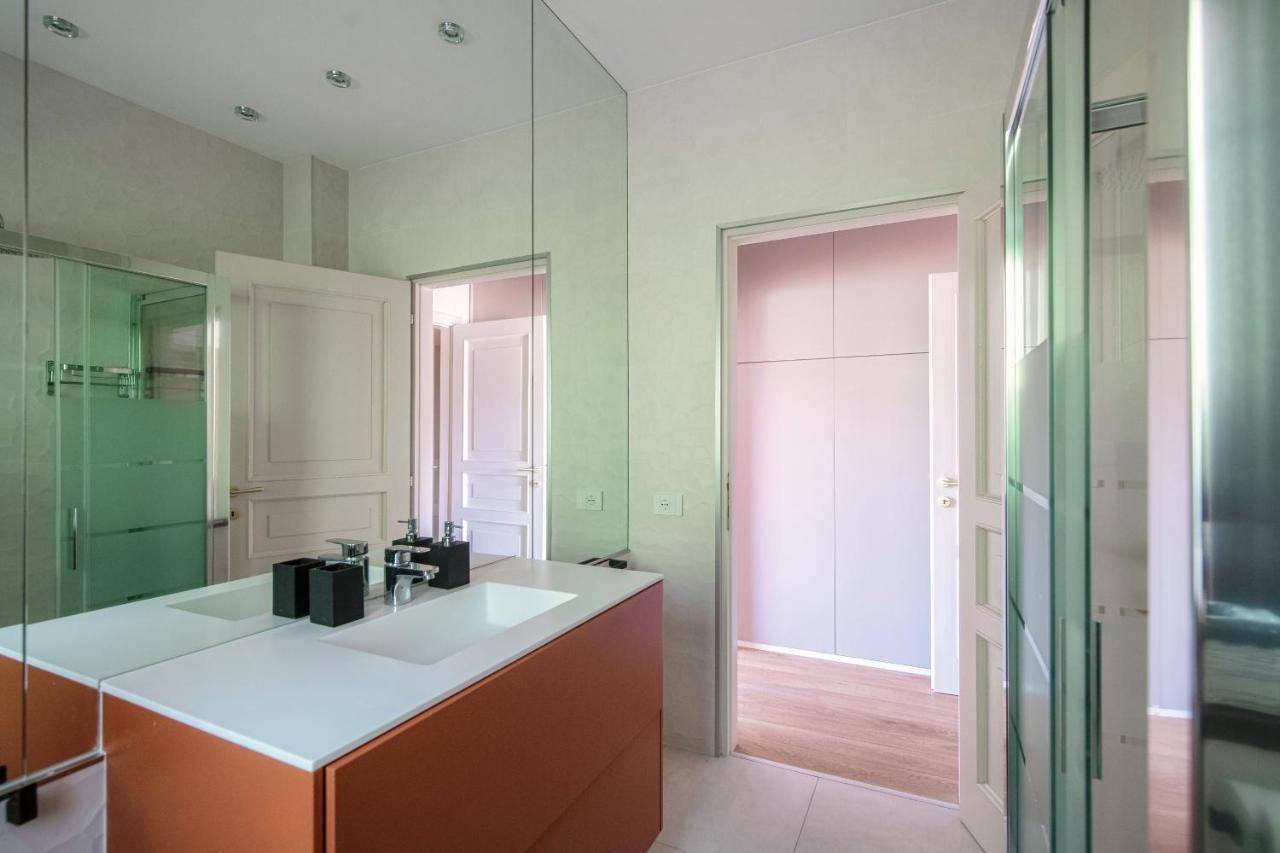 Apartment Joivy Sofia Como