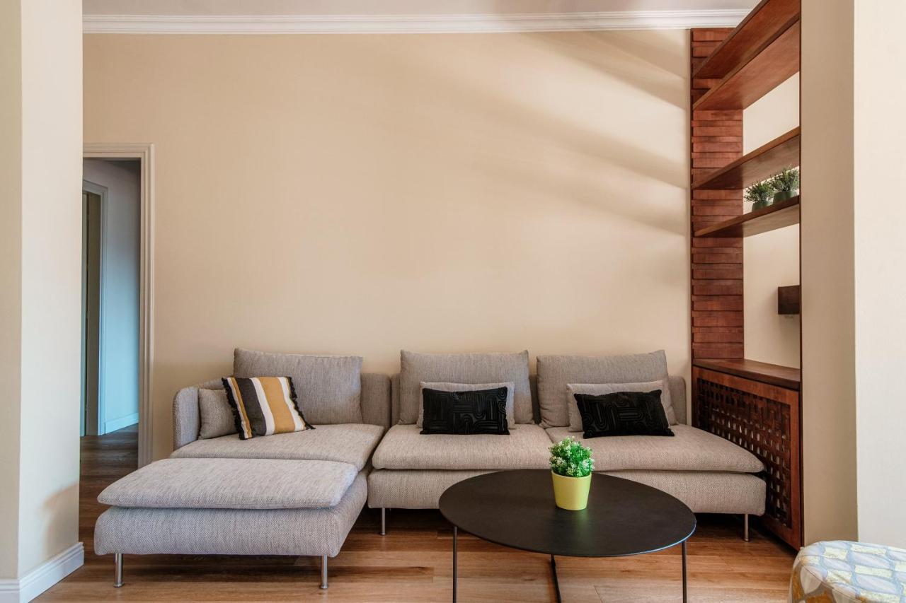 Joivy Sofia Apartment Como