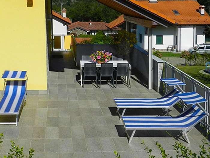 Apartment Rose Gialla Pastella Terrassen Og Colico